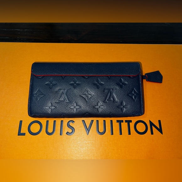 Louis Vuitton 2017 Empreinte Pont-Neuf Wallet - Picture 3 of 12